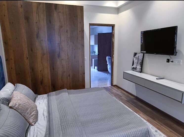 Bedroom, suncity-vatsal-valley 3 Bedroom 2260 Sq.Ft. Apartment In Gwal Pahari Gurgaon 9347358