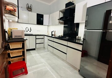 Kitchen in 3.5 BHK Independent House at Sector 55 – for Rent
