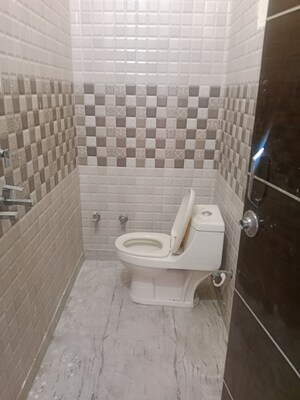 Bathroom in 2 BHK Builder Floor at Sector 13 – for Rent