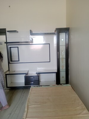 Master Bedroom in 2 BHK Builder Floor at Sector 13 – for Rent