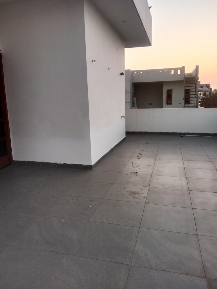 Other, sector 18 1 Bedroom 322 Sq.Ft. Builder Floor In Sector 18 Panipat 9347395