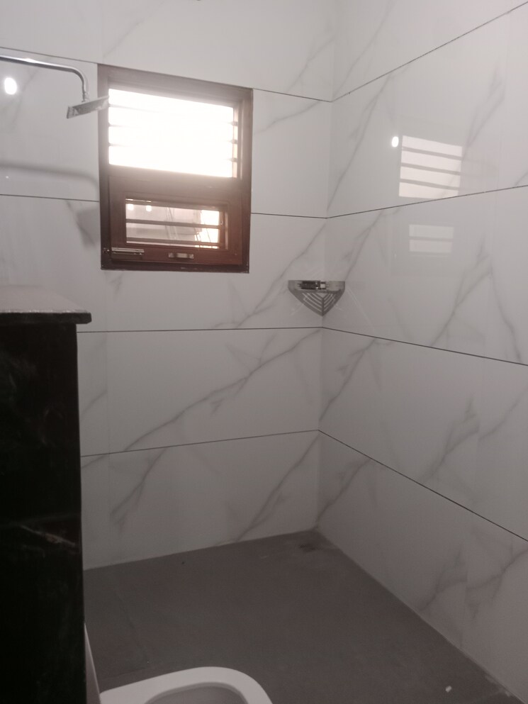 Bathroom, sector 18 1 Bedroom 322 Sq.Ft. Builder Floor In Sector 18 Panipat 9347395