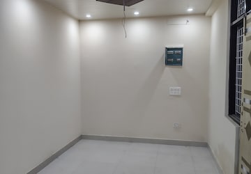 Building Lobby in 3.5 BHK Independent House at Sector 56 – for Rent