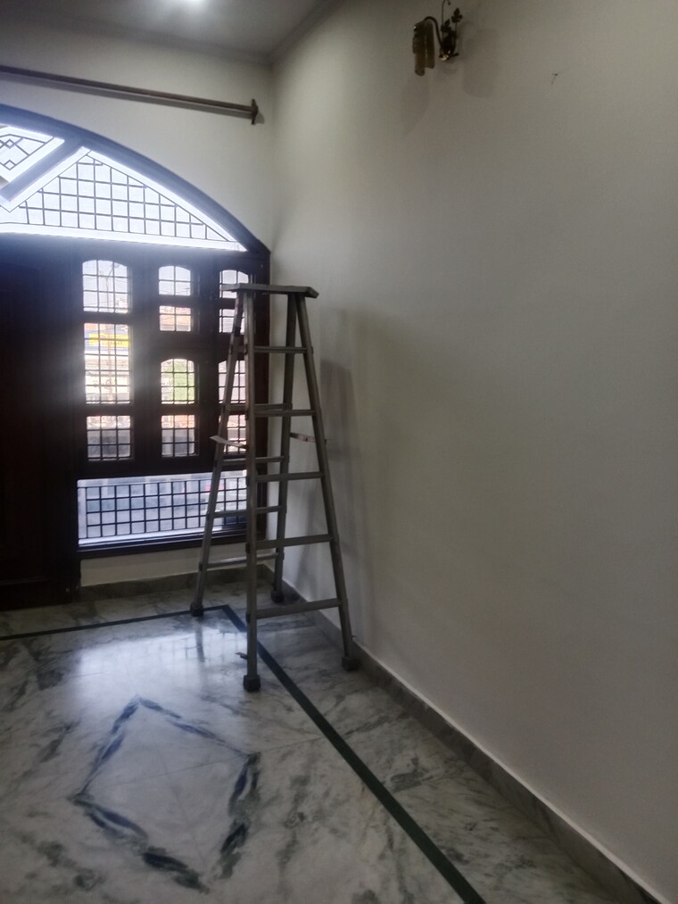 Room, sector 13 2.5 Bedroom 1304 Sq.Ft. Builder Floor In Sector 13 Panipat 9347404