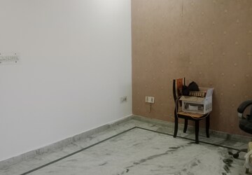 2.5 BHK Builder Floor For Rent in Sector 13