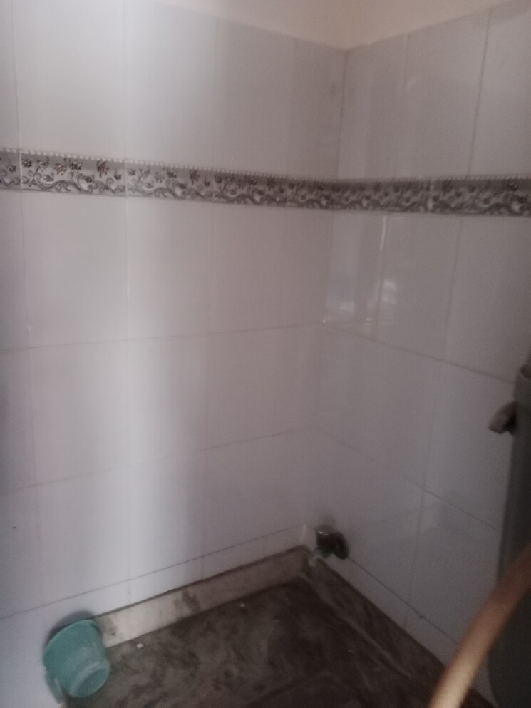 Room, sector 13 2.5 Bedroom 1304 Sq.Ft. Builder Floor In Sector 13 Panipat 9347404