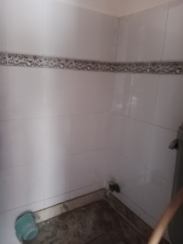 Room, sector 13 2.5 Bedroom 1304 Sq.Ft. Builder Floor In Sector 13 Panipat 9347404