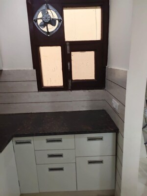 Kitchen in 2 BHK Builder Floor at Unitech Arcadia, South City 2 – for Rent