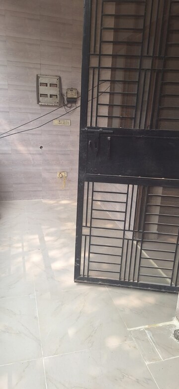 Balcony in 1.5 BHK Builder Floor at RWA Apartments Sector 12, Sector 12 – for Rent