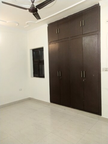1 BHK Builder Floor For Rent in RWA Apartments Sector 41, Sector 41