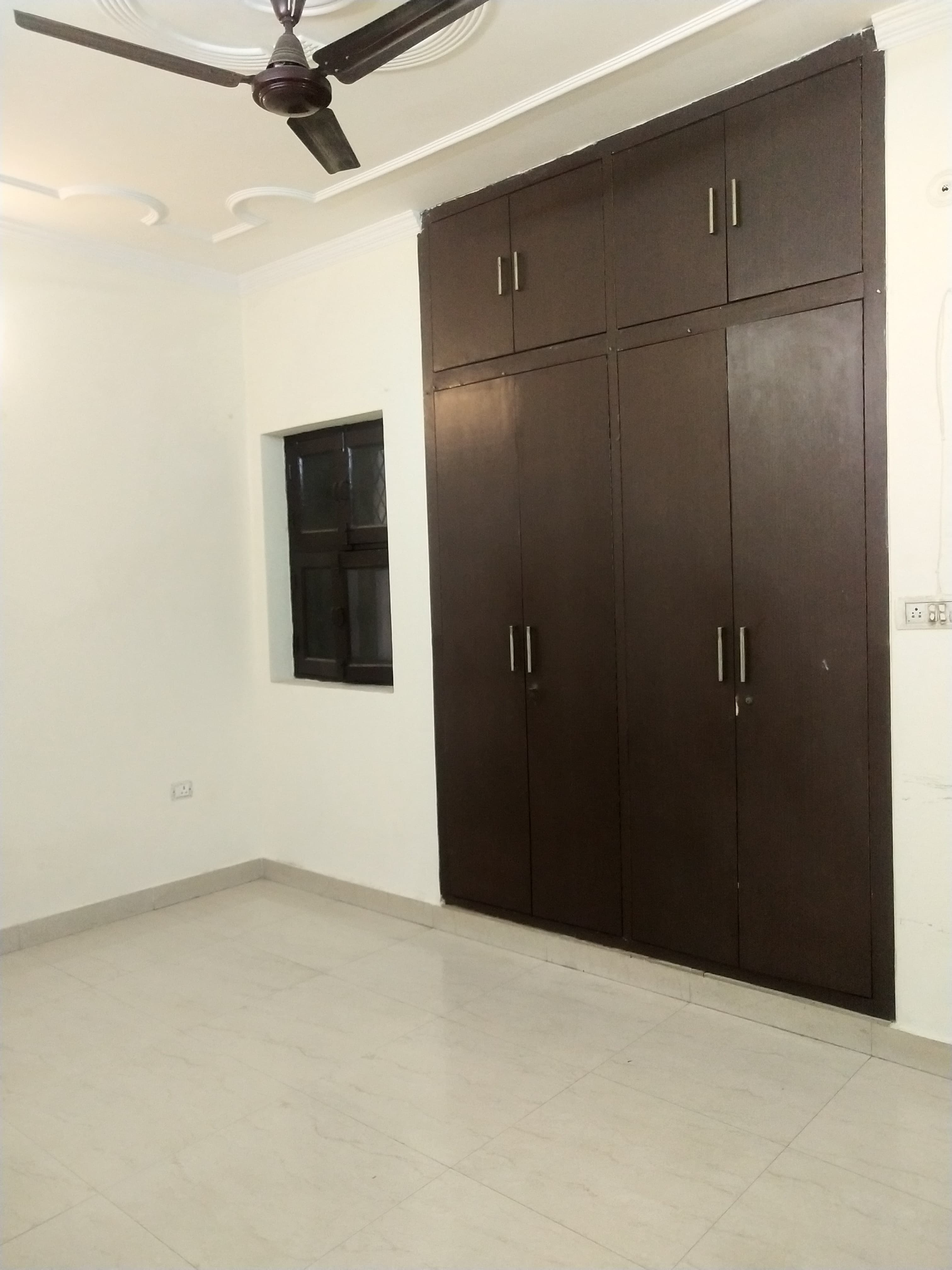 1 BHK + Study Room Builder Floor For Rent in RWA Apartments Sector 41