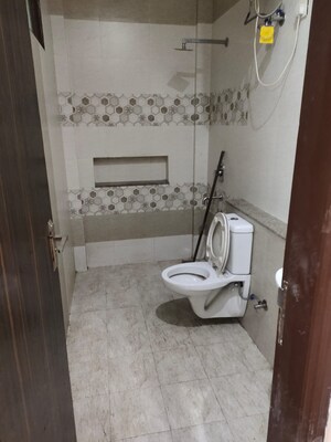 Bathroom in 2 BHK Builder Floor at Kohli One Malibu Town, Sector 47 – for Rent