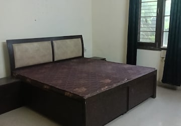 2 BHK Builder Floor For Rent in Unitech Arcadia, South City 2