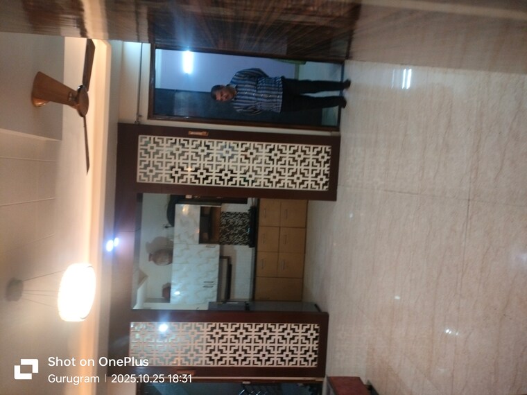 Bedroom, sector 30 3 Bedroom 1700 Sq.Ft. Builder Floor In Sector 30 Gurgaon 9347417