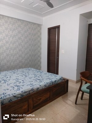 Bedroom in 3 BHK Builder Floor at Sector 30 – for Rent
