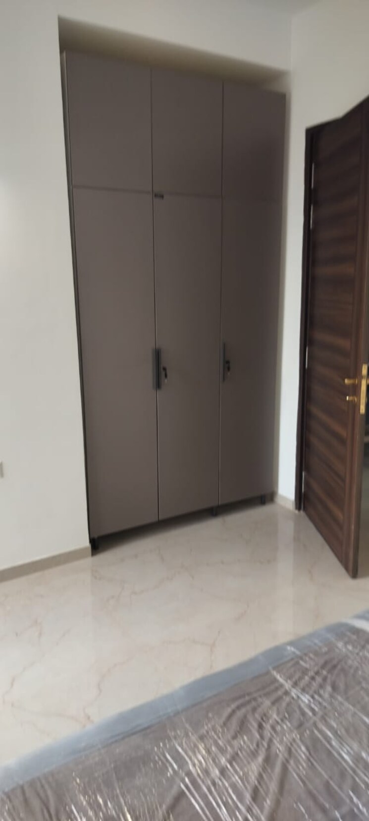 Room, unitech-south-city-ii 3 Bedroom 1600 Sq.Ft. Builder Floor In Sector 50 Gurgaon 9347420