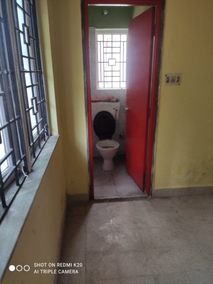 Bathroom, baghajatin 2 Bedroom 735 Sq.Ft. Apartment In Baghajatin Kolkata 9273826