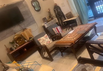 Living Room in 4 BHK Villa at D Block Shastri Nagar – for Sale