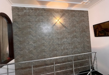 Furnished Amenities in 4 BHK Villa at D Block Shastri Nagar – for Sale