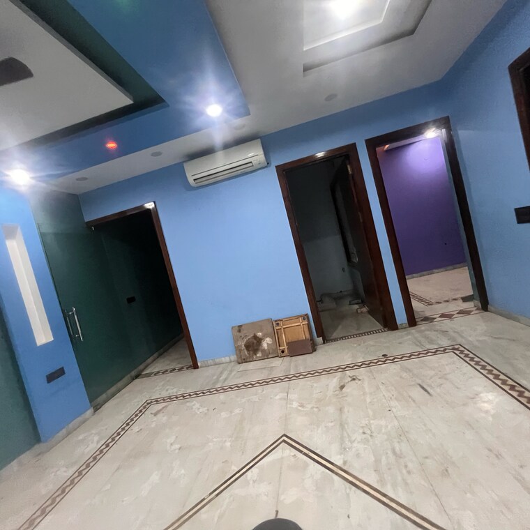 Team Area, f block shastri nagar 6 Bedroom 185 Sq.Yd. Independent House In F Block Shastri Nagar Ghaziabad 9347433