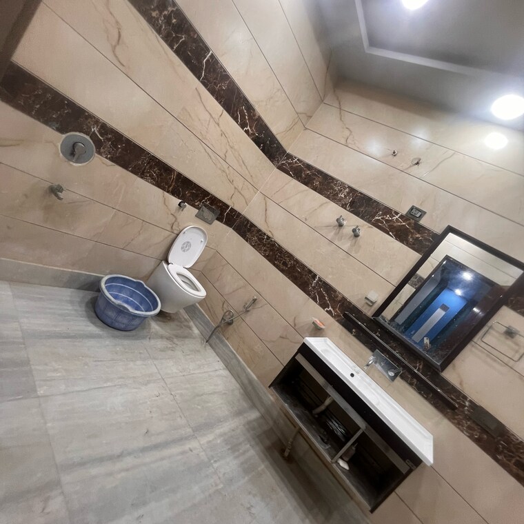 undefined, f block shastri nagar 6 Bedroom 185 Sq.Yd. Independent House In F Block Shastri Nagar Ghaziabad 9347433