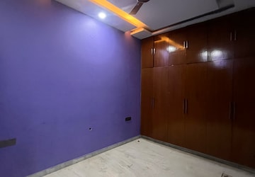 Room in 6 BHK Independent House at F Block Shastri Nagar – for Sale