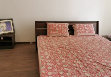 Bedroom in 3.5 BHK Apartment at Paarth Aadyant, Gomti Nagar – for Rent