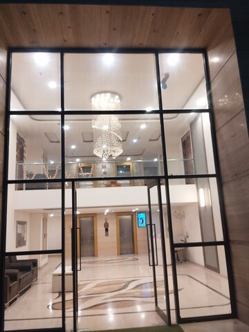 Kitchen in 3 BHK Apartment at Omaxe Waterscapes, Gomti Nagar – for Rent