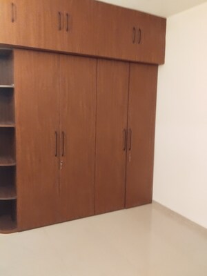 Furnished Amenities in 3 BHK Apartment at Omaxe Waterscapes, Gomti Nagar – for Rent