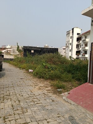  Plot – Exterior View View at Aliganj - for Sale