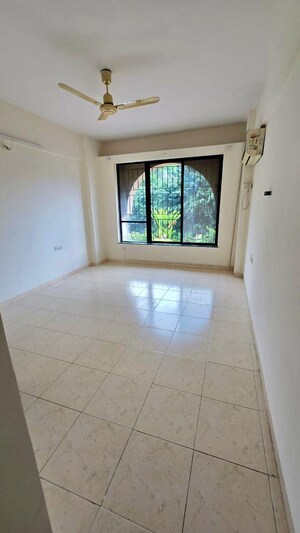 Room in 3 BHK Apartment at Nyati Meadows, Wadgaon Sheri – for Rent