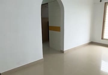 Furnished Amenities in 1 BHK Apartment at Arihant Plaza Mira Road, Mira Road – for Rent