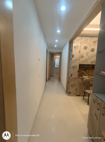 Kitchen in 3 BHK Builder Floor at Veera Safdarjung Enclave, Safdarjung Enclave – for Sale