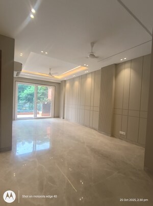 3 BHK Builder Floor For Sale in Kalkaji