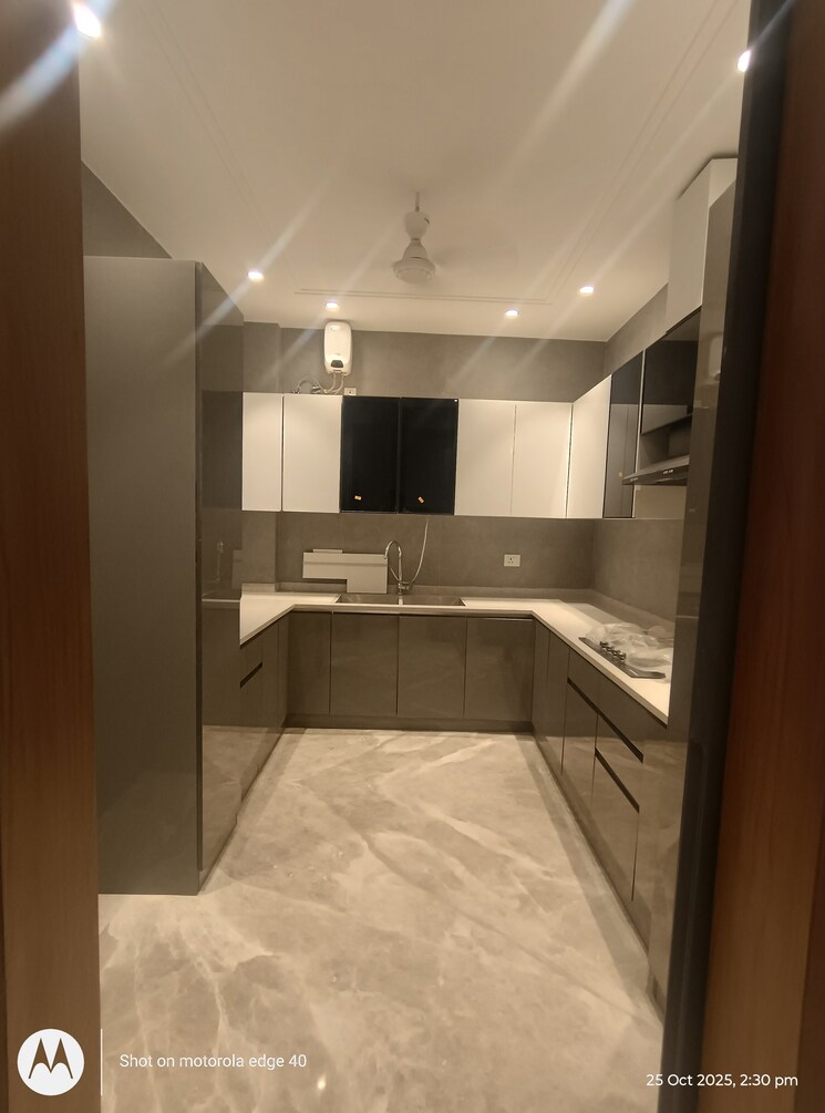 undefined, kalkaji 3 Bedroom 1500 Sq.Ft. Builder Floor In Kalkaji Delhi 9347502