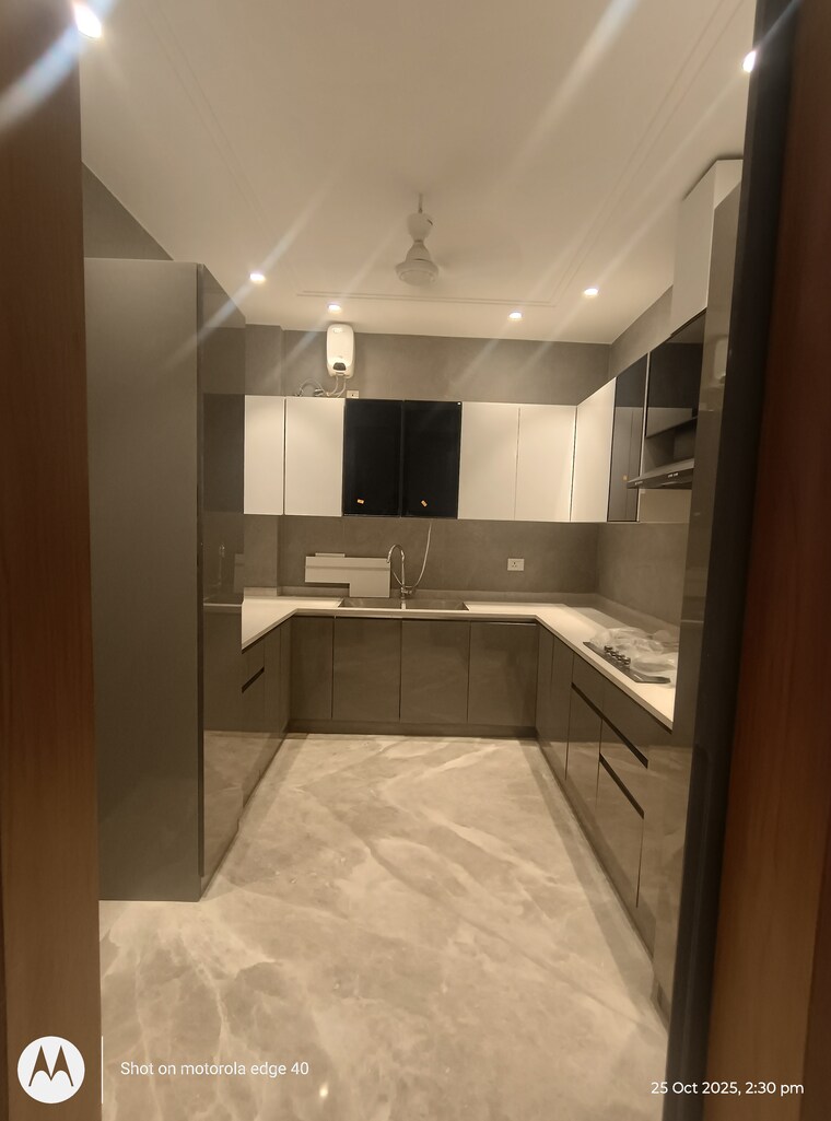 undefined, kalkaji 3 Bedroom 1500 Sq.Ft. Builder Floor In Kalkaji Delhi 9347502