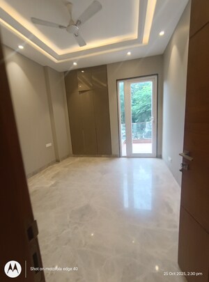 Bedroom in 3 BHK Builder Floor at Kalkaji – for Sale