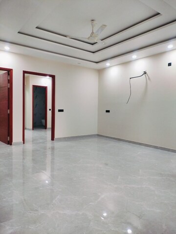 3 BHK Builder Floor For Rent in Sector 15