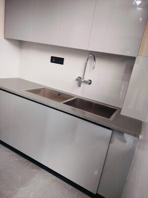 Kitchen in 3 BHK Builder Floor at Sector 15 – for Rent