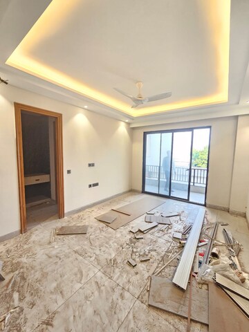 Bedroom in 3 BHK Apartment at DLF Alameda, Sector 73 – for Rent