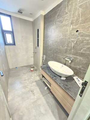 Bathroom in 3 BHK Apartment at DLF Alameda, Sector 73 – for Rent