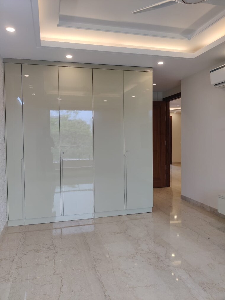 Team Area, sector 45 3 Bedroom 2300 Sq.Ft. Builder Floor In Sector 45 Gurgaon 9347505