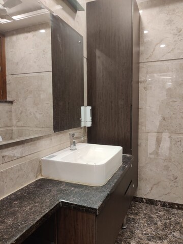 Bathroom in 3 BHK Builder Floor at Sector 45 – for Rent