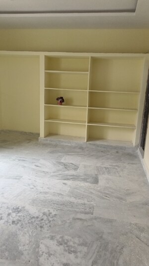 Room in 2 BHK Independent House at Krishna Reddy Pet – for Sale