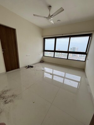 Room in 2 BHK Apartment at Chandak 34 Park Estate, Goregaon West – for Rent