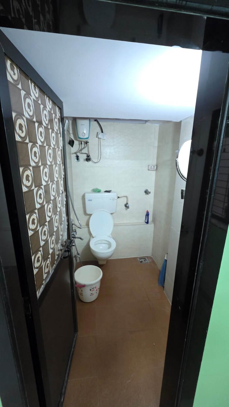 Bathroom, monalisa-koparkhairne 2 Bedroom 900 Sq.Ft. Apartment In Kopar Khairane Navi Mumbai 9347514