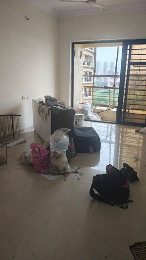 Team Area in 2 BHK Apartment at Chandak 34 Park Estate, Goregaon West – for Rent