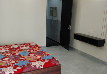 Bedroom in 1 RK Builder Floor at JMD Megapolis, Sector 48 – for Rent