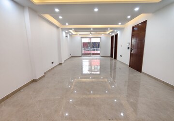 3 BHK Builder Floor For Rent in Saket