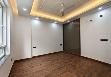 Bedroom in 3 BHK Builder Floor at Saket – for Rent